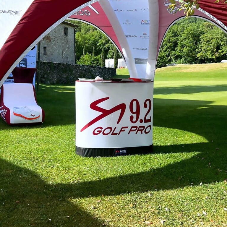 שולחנות מתנפחים למיתוג אישי, שיידפרו