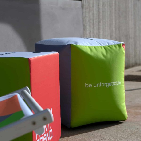 PoufOutdoor1